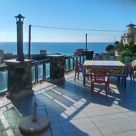 Al Castelletto Apartment Levanto
