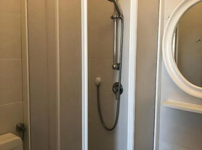 Al Castelletto 아파트 레반토